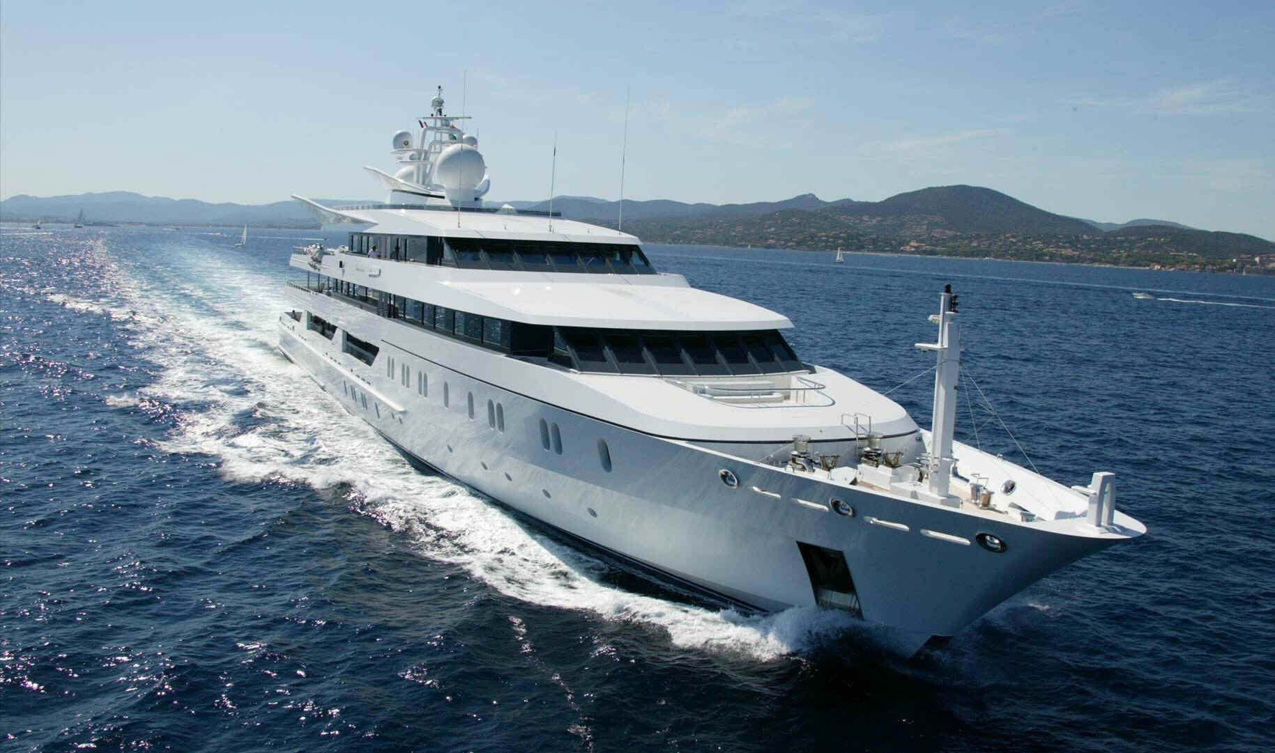 Yacht Indian Empress