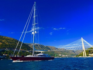 Helios sailing yacht